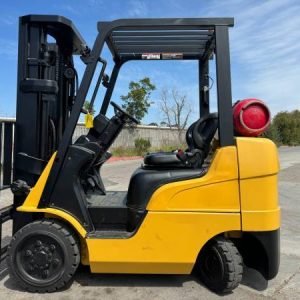 CATERPILLAR 5000lb PROPANE FORKLIFT