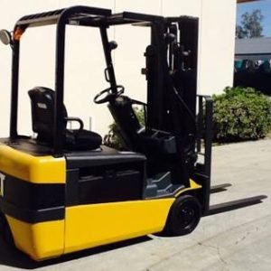 Caterpillar EP18KT Electric Forklift - 4000lb Capacity, 3 Wheeler
