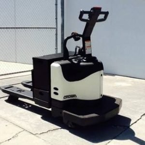 Crown PE4000-60 Electric Pallet Walkie Rider